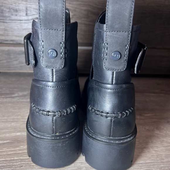 UGG Stockton Boot Black Leather Cutout Combat Ankle Boot Women’s Size 10 - Picture 3 of 10
